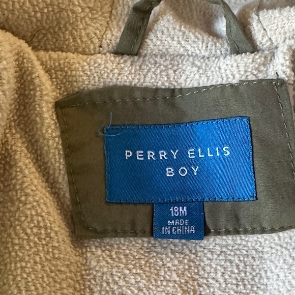 Perry Ellis Boys' Cozy Sherpa Jacket - Picture 2 of 6